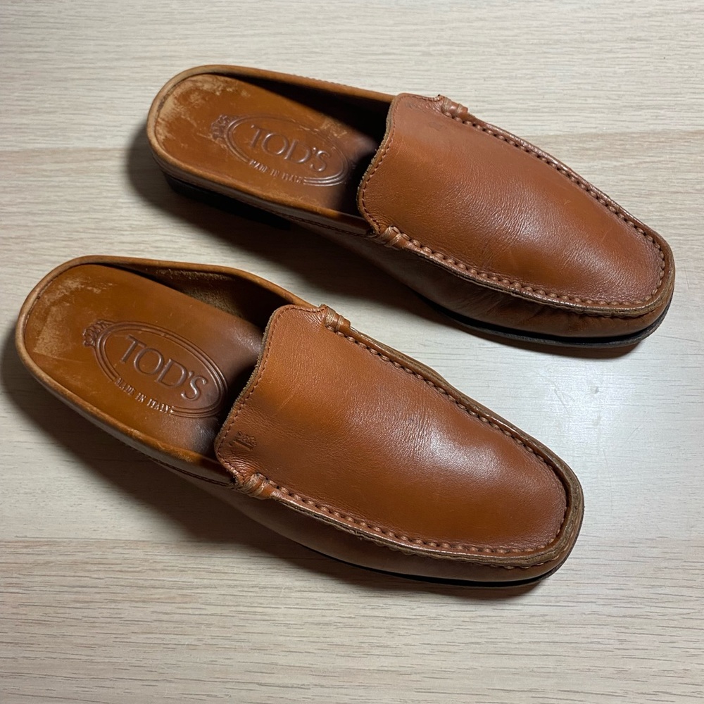 Tod’s Mules - Picture 2 of 7